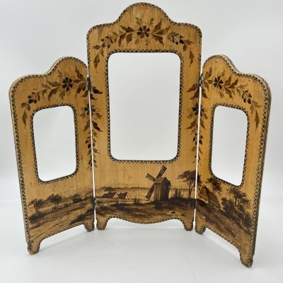 купить Тройная настольная рамка для фотографий с пейзажным декором, дерево, роспись, металл, Западная Европа, 1930-1960 гг.