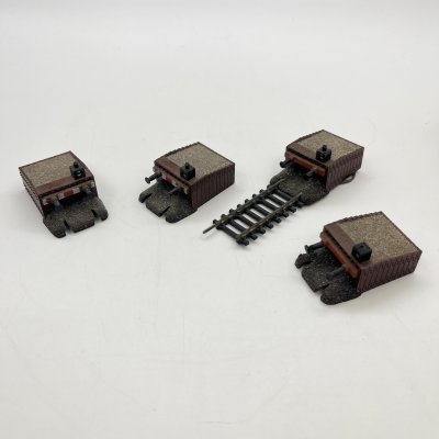 купить Набор из 4 железнодорожных тупиков, пластик, Германия, 1970-1990 гг.