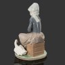 Купить Статуэтка "Девочка с утятами", фарфор, роспись, Lladro, Испания, 1974-1990 гг.