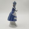 Купить Статуэтка "Девушка в голубом", фарфор, роспись, Западная Европа, 1970-1990 гг.
