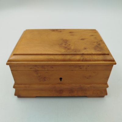 купить Шкатулка прямоугольной формы, дерево, шпон, СССР, 1950-1980 гг.