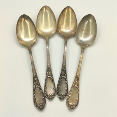 купить Набор из 4 столовых ложек с растительным декором, мНЦ (медь-никель-цинк), штамповка, Вольнянский завод столовых приборов им. Шевченко (ЗiШ, ЗиШ), СССР, 1961-1991 гг.