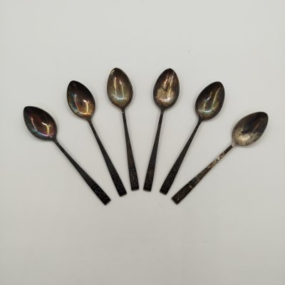 купить Набор из шести чайных ложек с растительным декором, мельхиор (медь-никель), эмаль, Красносельская ювелирная фабрика, СССР, 1960-1970 гг.