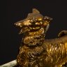 Купить Лампа настольная на каменном основании, украшенная скульптурой собаки, медь, камень, стекло, золочение, пластмасса, Западная Европа, 1970-1990 гг.