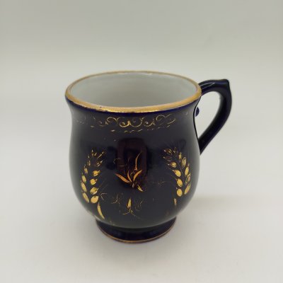 купить Кружка с растительным декором, фарфор, крытье, золочение, СССР, 1950-1980 гг.