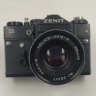 Купить Фотоаппарат "Зенит-11" с объективом "Гелиос-44М-4" в оригинальном кофре, металл, стекло, пластик, кожа, Красногорский механический завод (КМЗ), СССР, 1989 г.