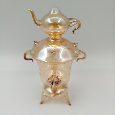 купить Статуэтка карамельного оттенка "Самовар", стекло, выдувка, СССР, 1970-1980 гг.