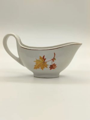 купить Соусник "Клён", фарфор, деколь, золочение, Дулевский фарфоровый завод (Дулёво), СССР, 1960 г.