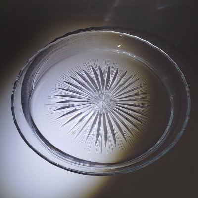 купить Блюдо (поднос) с резным декором, стекло, пресс, резьба, СССР, 1970-1990 гг.