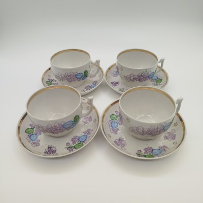 купить Набор из четырех чайных пар с растительным декором, фарфор, деколь, Дмитровский фарфоровый завод (ДФЗ Вербилки), СССР, 1965-1991 гг.