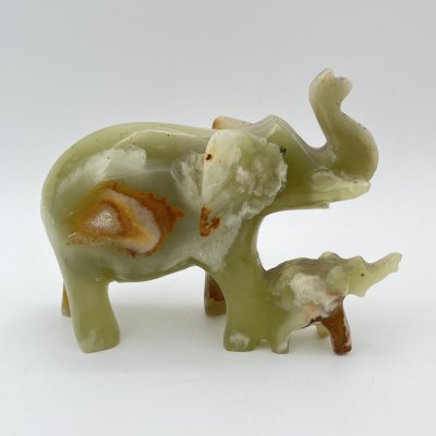 купить Статуэтка "Слон со слоненком", натуральный камень (оникс), резьба, Азия, 2000-2015 гг.