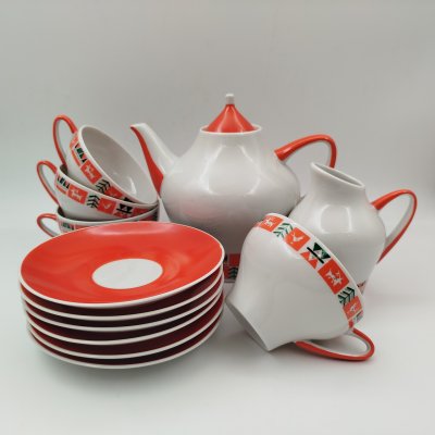 купить Сервиз «Северный» на 4 персоны (12 предметов), форма «Москва», автор формы С.Е. Яковлева, автор рисунка Н.М. Павлова, фарфор, деколь, Ленинградский фарфоровый завод (ЛФЗ), СССР, 1960-1970 гг.