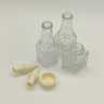 Купить Набор для специй на подставке из 3-х предметов (солонка и две бутылочки для масла и уксуса), стекло, пластмасса, СССР, 1970-1990 гг.