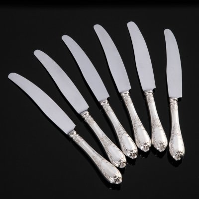 Купить Набор из шести столовых ножей с растительным декором, мНЦ (медь-никель-цинк), нержавеющая сталь, Вольнянский завод столовых приборов им. Шевченко (ЗiШ, ЗиШ), СССР, 1960-1990 гг.