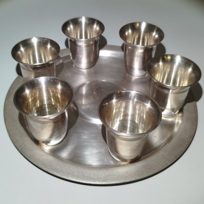 купить Набор для крепких напитков (6 стопок на подносе), мельхиор (медь-никель), СССР, 1970-1990 гг.