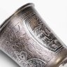 Купить Стопка с гравировкой и черневым узором и пейзажными медальонами, серебро 84 пр., чернение, мастер Золотарев Алексей, Москва, Российская империя, 1875 г.