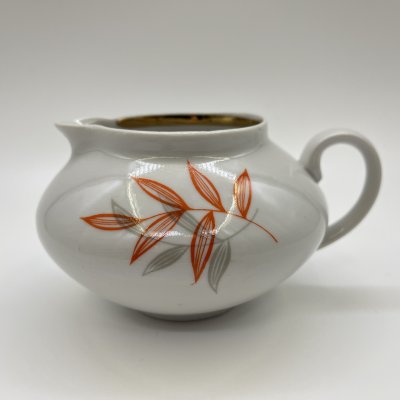 купить Молочник, фарфор, деколь, золочение, Дулевский фарфоровый завод (Дулёво), СССР, 1968-1991 гг.