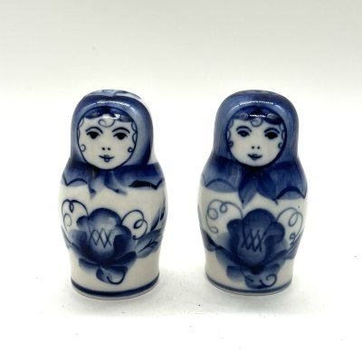 купить Набор для специй из перечницы и солонки "Матрешки", Гжель, фарфор, роспись, СССР, 1980-2000 гг.