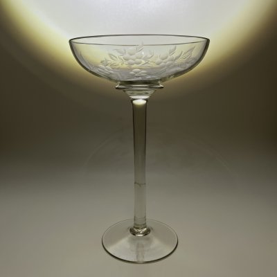 купить Вазочка (конфетница) на длинной ножке с цветочным декором, стекло, СССР, 1960-1980 гг.