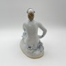 Купить Статуэтка "Фигуристка-физкультурница", скульптор Е.А. Гендельман, автор росписи Е.Н. Лупанова, фарфор, роспись, золочение, Ленинградский фарфоровый завод (ЛФЗ), СССР, 1960-1970 гг.