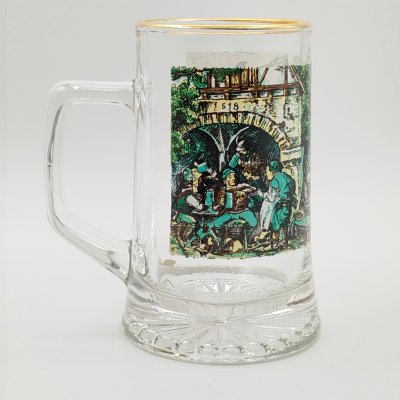 купить Кружка пивная, украшенная изображением пиршества, стекло, деколь, золочение, Германия, 1980-2000 гг.