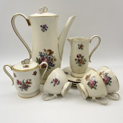 купить Сервиз кофейный в цвете слоновая кость, декорированный изображением мейсенского букета ("Orient") на 3 персоны (9 предметов), фарфор, деколь с прорисовкой, золочение, Graf Von Henneberg Porzellan, 1777 Jlmenau, Германия, 1949-1973 гг.