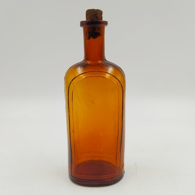 купить Флакон янтарного оттенка с пробкой, стекло, Западная Европа, 1900-1940 гг.