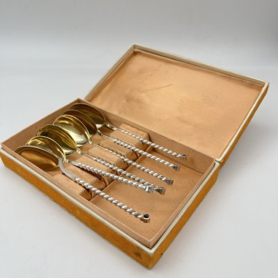 купить Набор из 6-ти ложек с витыми ручками в коробке, металл, картон, Таллинский ювелирный завод, СССР, 1970-1990 гг.