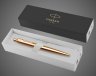 Купить Шариковая ручка Parker Jotter 70th Anniversary Gold GT, стержень: F, цвет чернил: blue в подарочной упаковке., Лаки и смолы: лак, нержавеющая сталь, 2026 г.