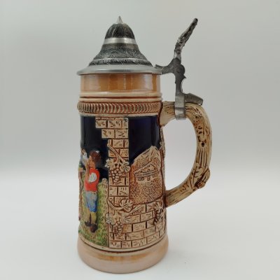 купить Кружка пивная с крышкой, украшенная пасторальной сценой, керамика, крытье, дорисовка, Original King, Австрия, 1970-1990 гг.