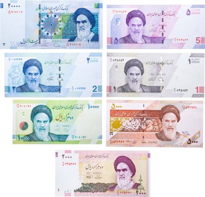 купить Иран набор из 7 банкнот 2000, 5000, 10000, 20000, 50000 риалов 2015-2022