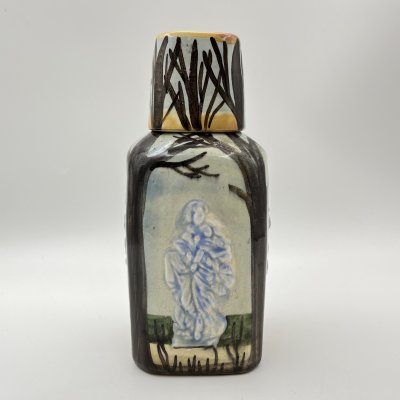 купить Штоф четырехгранный "Летний сад" с крышкой-стопкой, керамика, роспись, СССР, 1950-1970 гг.