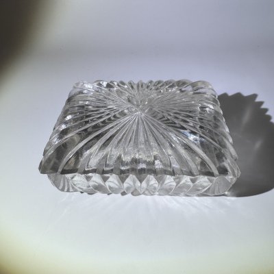 купить Шкатулка с геометрическим декором, хрусталь, пресс, СССР, 1970-1990 гг.