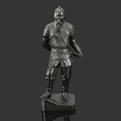 купить Скульптура "Ермак" ("Ермак покоритель Сибири"), скульптор П.П. Забелло, чугун, "голландская сажа", Каслинский чугунолитейный завод (Касли), СССР, 1981 г.