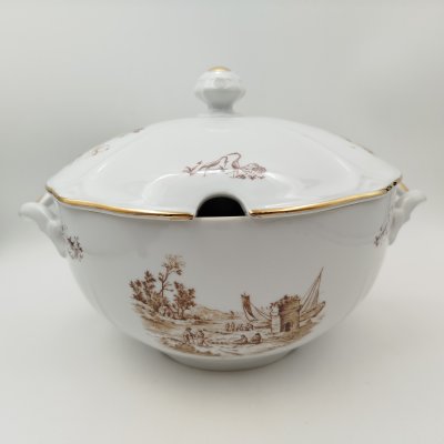 купить Супница, украшенная речными сценами, фарфор, деколь, золочение, Bohemia (Neurohlau), Чехословакия, 1970-1990 гг.