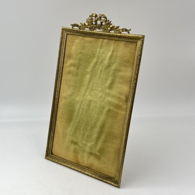 купить Рамка для фотографии в стиле ампир, металл, ткань, Европа, 1900-1930 гг.