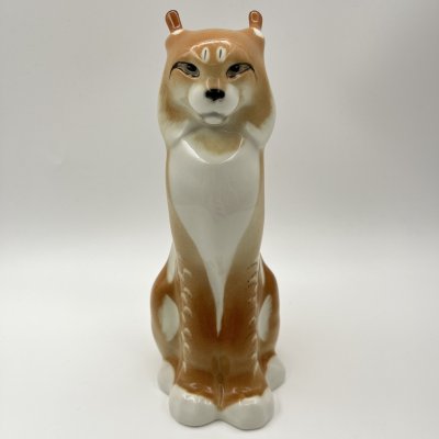купить Статуэтка "Рысь", скульптор Б.Я. Воробьев, фарфор, аэрография, Ленинградский фарфоровый завод (ЛФЗ), Россия, 1980-2000 гг.