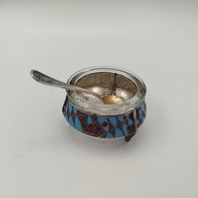 купить Солонка «Рябинка» с ложечкой, мельхиор (медь-никель), эмаль, стекло (вставка), Мстерская художественная фабрика «Ювелир», СССР, 1970-1980 гг.