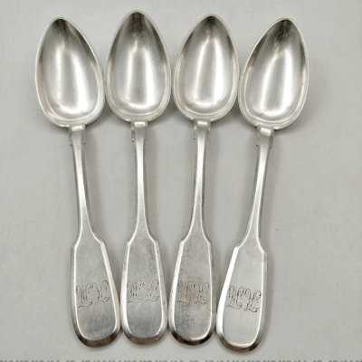 купить Набор из 4-х столовых ложек, украшенных монограммой "А Т", латунь, серебрение, Norblin & Co (Норблин), Российская империя, 1896-1917 гг.