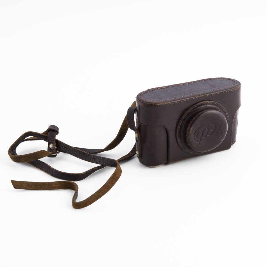 Фотоаппарат \"ФЭД\" в оригинальном кофре, металл, стекло, пластик ...