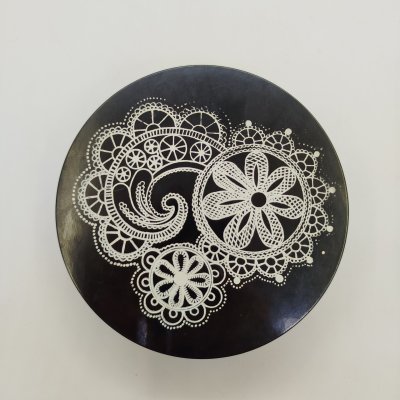 купить Шкатулка округлой формы с растительным декором, бакелит, деколь, СССР, 1970-1980 гг.