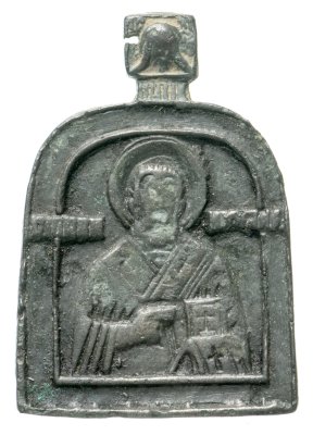 купить Нательная арочная иконка, с изображением Николая Чудотворца, 17-18 вв., литье, бронза, в рамке Leuchtturm, Бронза, 1600-1700гг.