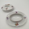 Купить Маслёнка, украшенная фигурной ручкой и цветочным декором, фарфор, деколь, золочение, Государственная Волховская фарфорово-фаянсовая фабрика «Коминтерн», СССР, 1921-1927 гг.