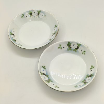 купить Пара розеток (блюдец) с цветочным декором, фаянс, деколь, обводка, Конаковский фаянсовый завод им. М.И. Калинина (ЗиК Конаково), СССР, 1934-1940 гг.