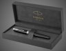 Купить Ручка-роллер Parker Sonnet T539, цвет: Laque Black СT, стержень: F, цвет чернил: black, в подарочной упаковке, Лаки и смолы: лак, латунь, хром, 2026 г.