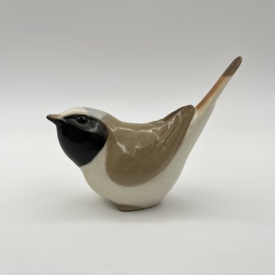 купить Статуэтка "Горихвостка", скульптор П.Веселов, фарфор, роспись, Ленинградский фарфоровый завод (ЛФЗ), СССР, 1980-1990 гг.