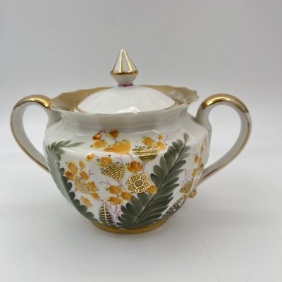 купить Сахарница из сервиза "Горюн-трава" (крышка в подборе), фарфор, роспись, золочение, Дмитровский фарфоровый завод (ДФЗ Вербилки), СССР, 1965-1991 гг.