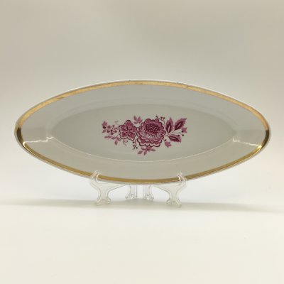 купить Блюдо сервировочное (селедочница) с цветочным декором, фарфор, деколь, золочение, Дулевский фарфоровый завод (Дулёво), СССР, 1968-1991 гг.