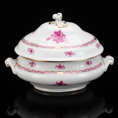 купить Супница, выполненная в фирменном дизайне "Chinese Bouquet/Apponyi Purpur", фарфор, роспись, золочение, Herend (Херенд), Венгрия, 1960-1986 гг.