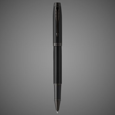 Купить Ручка-роллер Parker IM Achromatic, Black BT, стержень: F, цвет чернил: black, в подарочной упаковке., Лаки и смолы: лак, латунь, 2026 г.